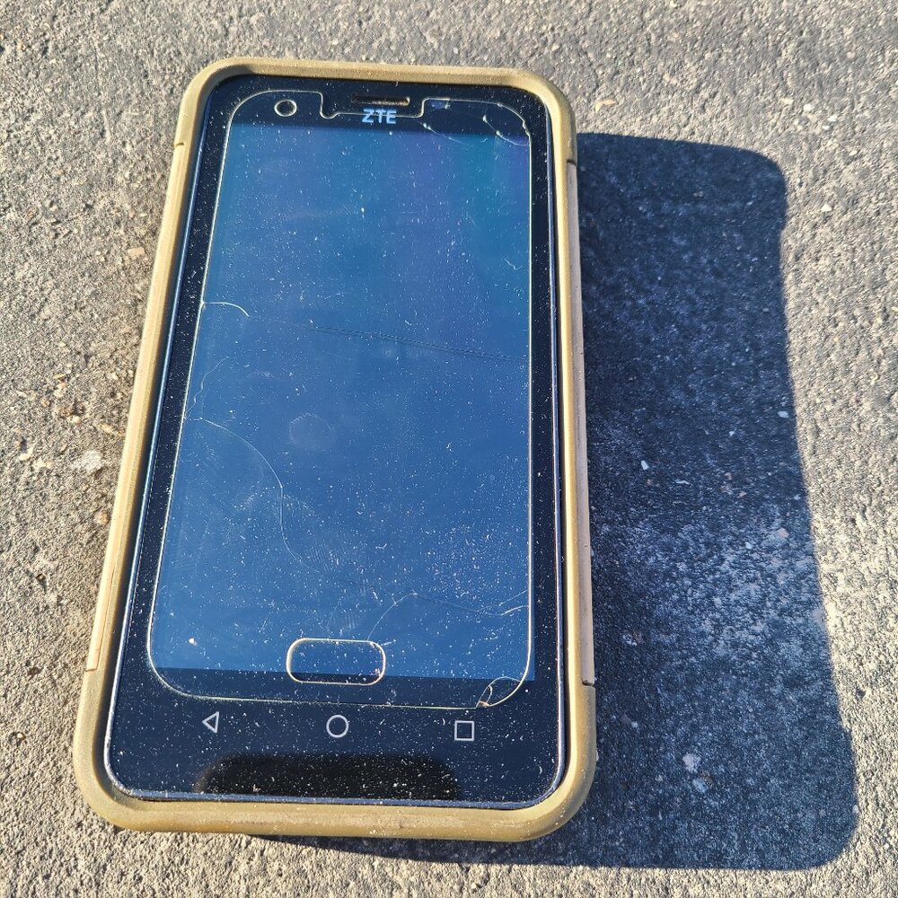 Cricket Wireless ZTE Z832 Sonata 3 Smartphone - Black